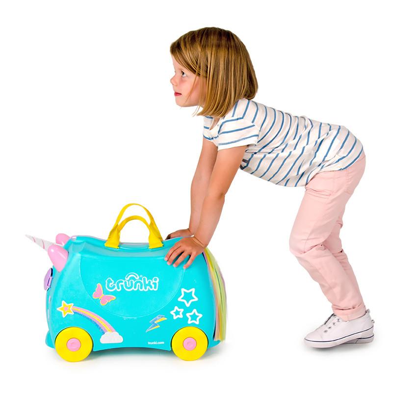 Una the Unicorn Trunki