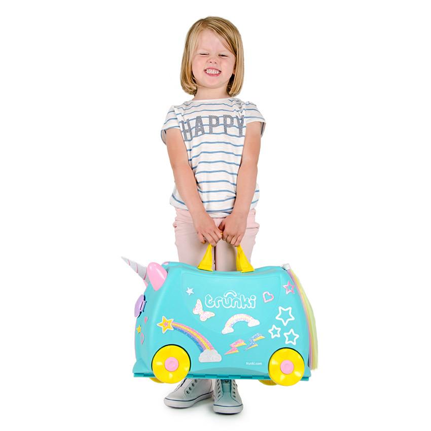 Una the Unicorn Trunki
