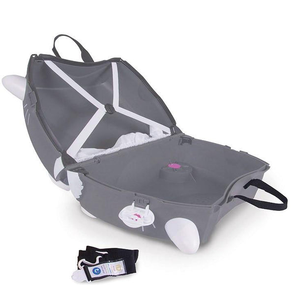 Benny the Cat Trunki